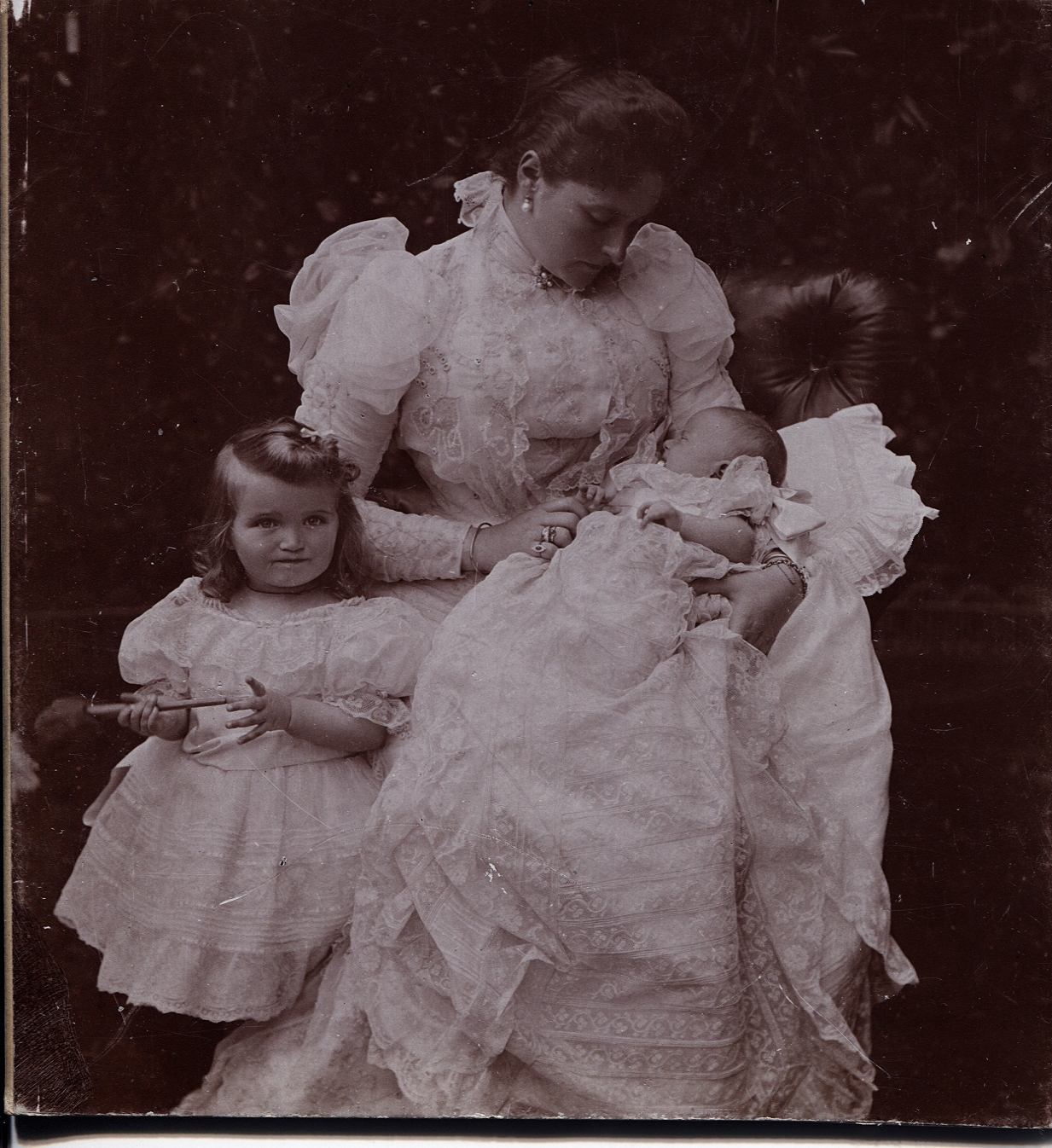 ALEXANDRA-FEODOROVNA-42216-1.jpg