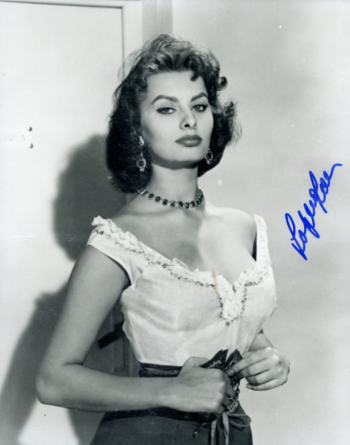 LOREN-22334-1.jpg