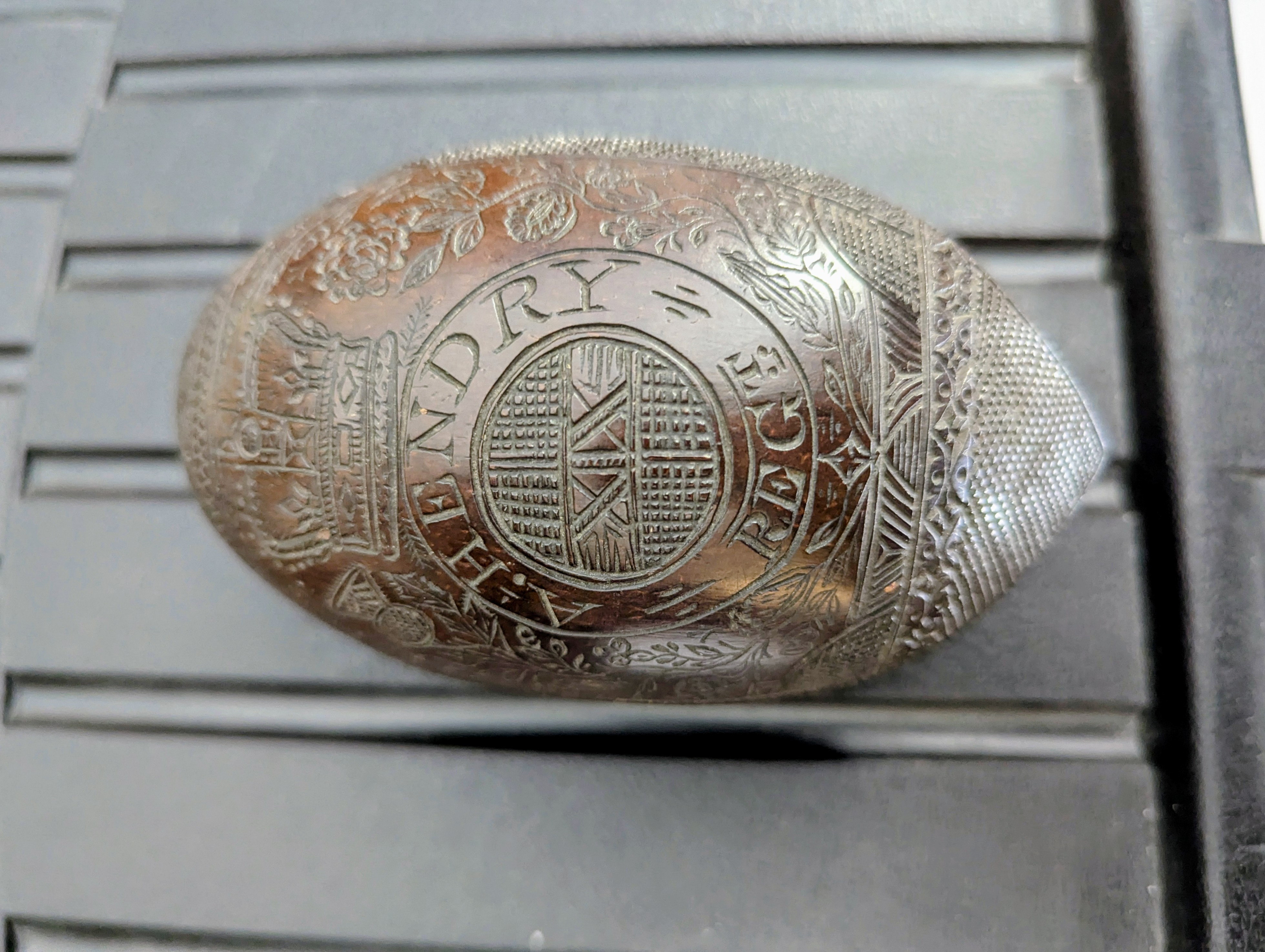 MILITARY-SOUVENIR-43501-1.jpg