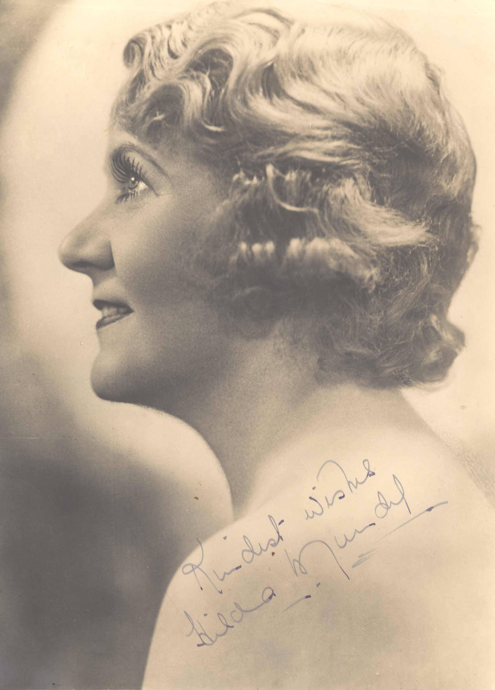 MUNDY-39920-1.jpg