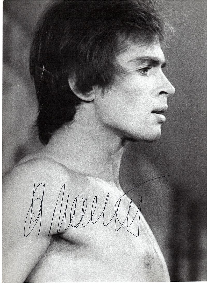 NUREYEV-56360-1.jpg