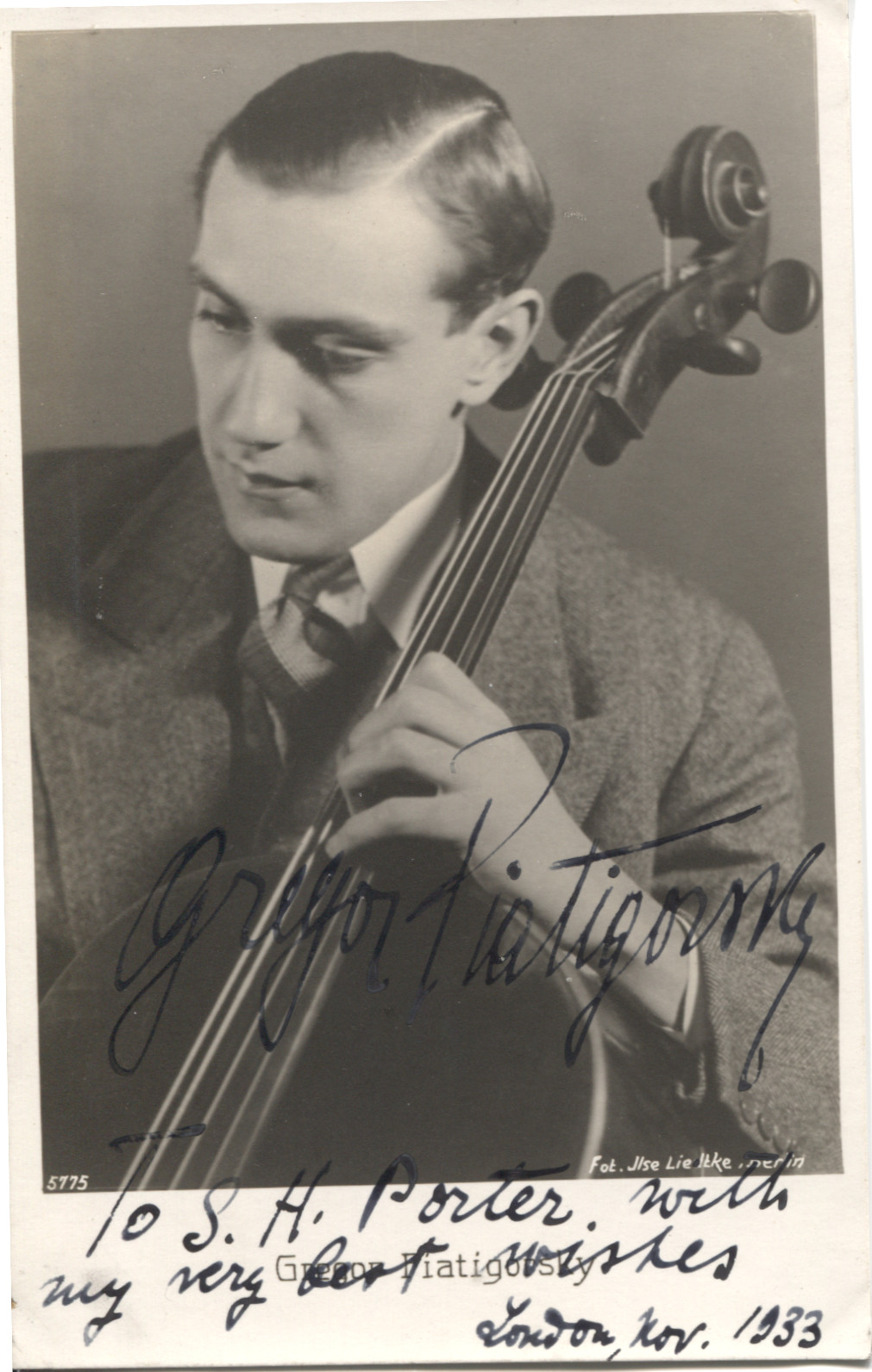 PIATIGORSKY-43377-1.jpg