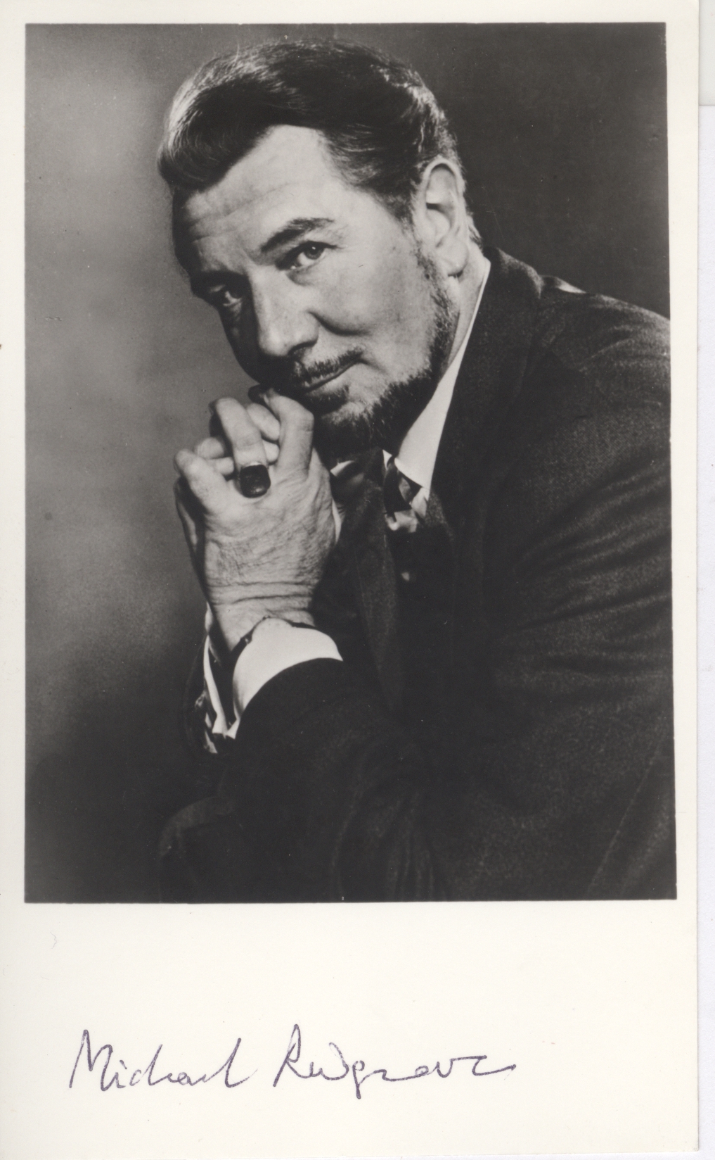REDGRAVE-39908-1.jpg