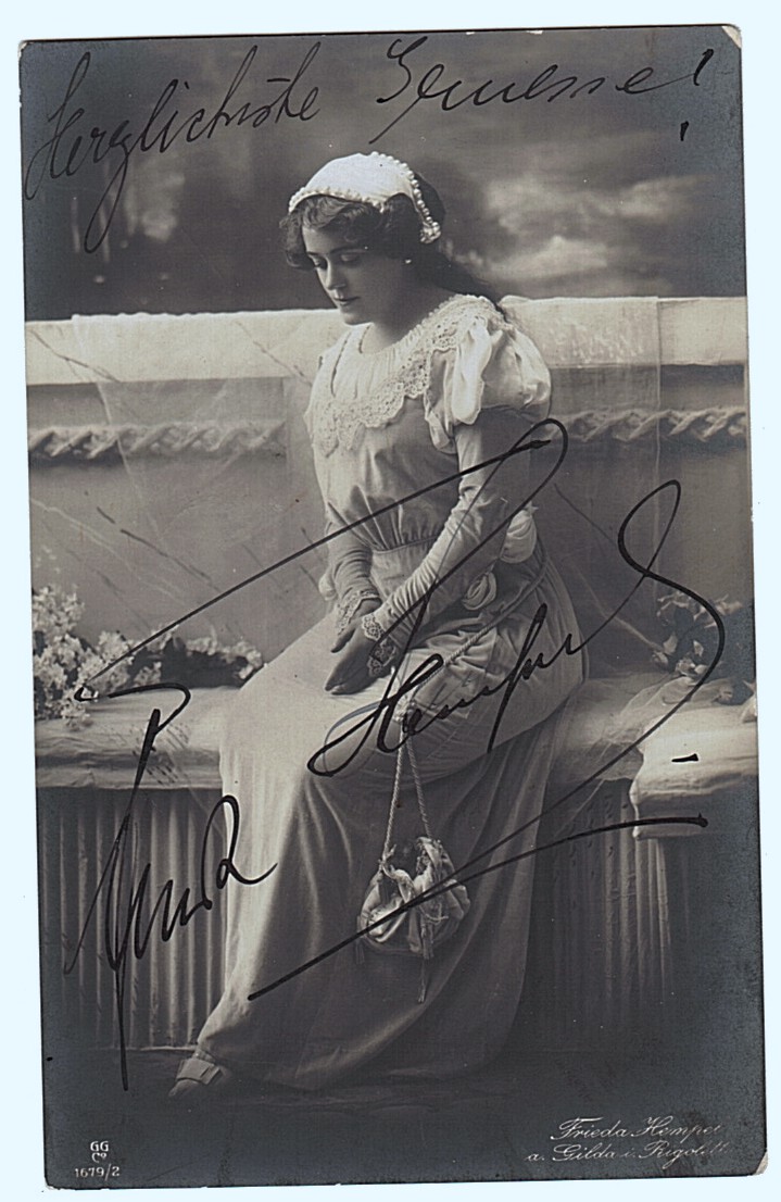 HEMPEL — Fine vintage postcard photo signed and inscribed, | Sophie Dupré Autographs