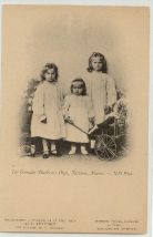 [OLGA — Unsigned postcard photograph by L. Levitsky, reproduced in Paris of the daughters of the Tsar | Sophie Dupré Autographs