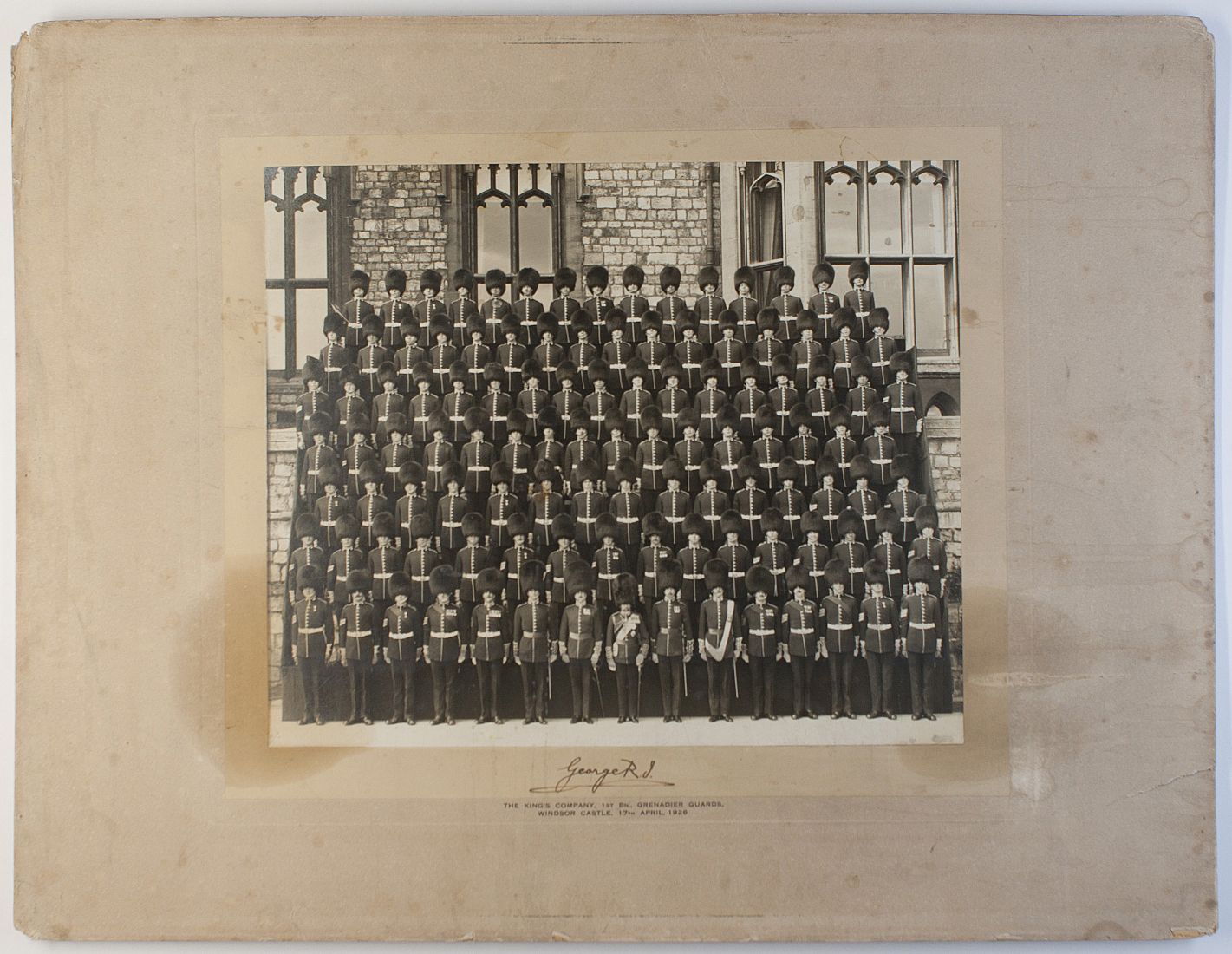 GEORGE V — Extraordinary large photo signed as king on the mount, | Sophie Dupré Autographs