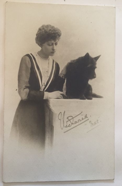 [VICTORIA image 2