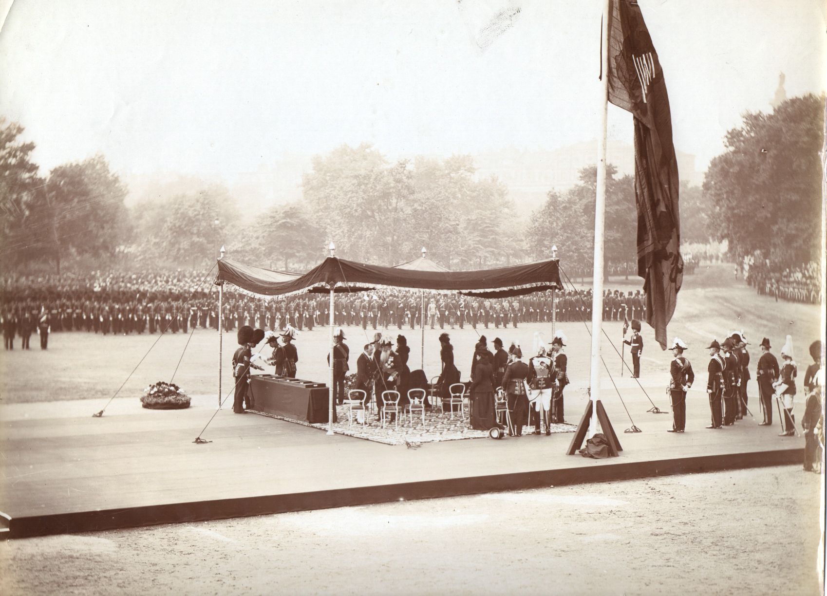 [EDWARD VII — Fine collection of five large unsigned original photos, | Sophie Dupré Autographs