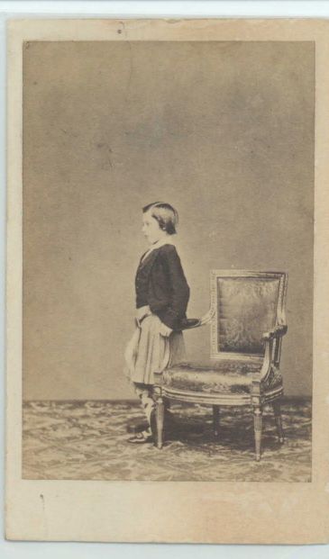 [ARTHUR — Early unsigned carte de visite photo | Sophie Dupré Autographs