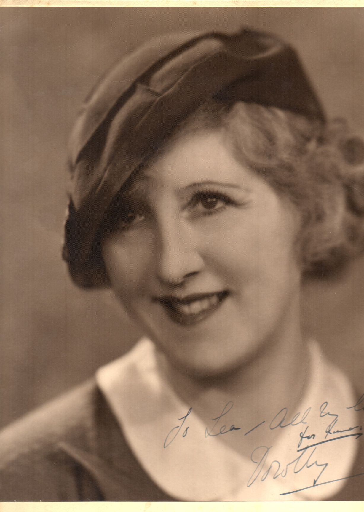 WILDING — Superb portrait photo by Navana, signed 'Dorothy' and inscribed | Sophie Dupré Autographs