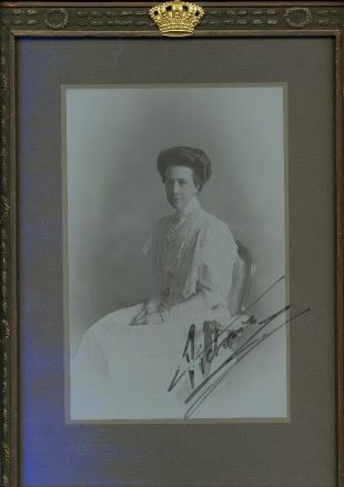GUSTAF V image 2
