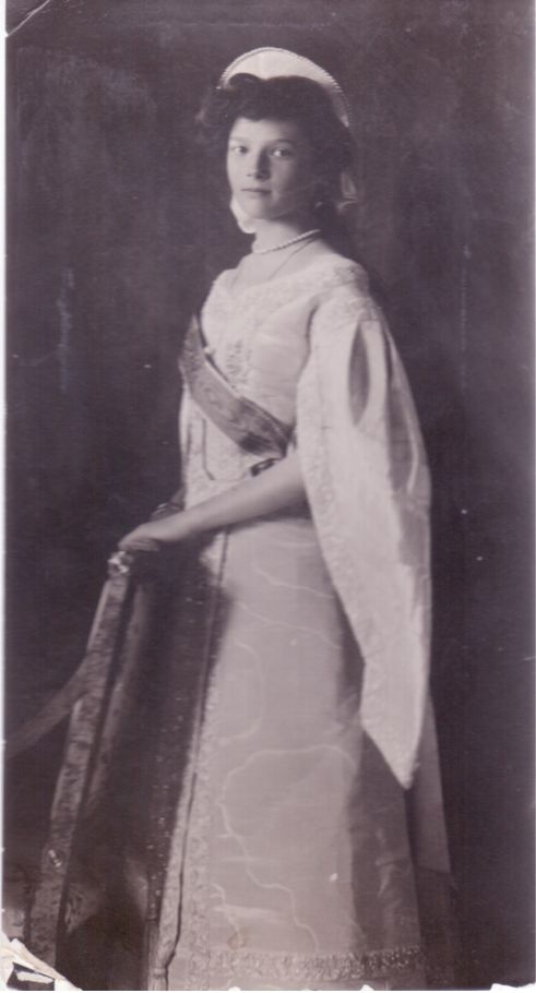 [TATIANA — Fine original unsigned press photo, | Sophie Dupré Autographs