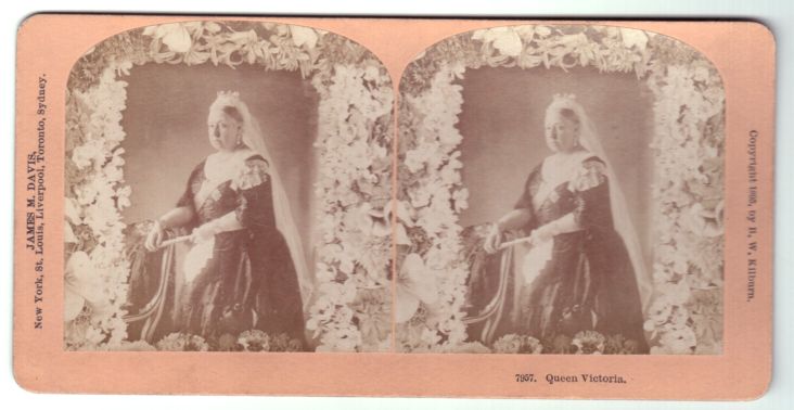 VICTORIA — Fine unsigned stereoscope photo by Davis, | Sophie Dupré Autographs
