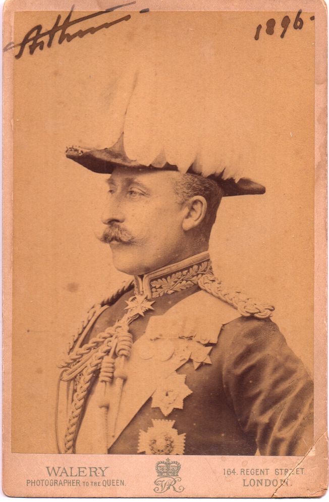 ARTHUR — Fine cabinet photo by Walery, signed and dated, | Sophie Dupré Autographs