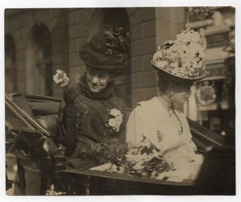 [ALEXANDRA — Unsigned press photo, | Sophie Dupré Autographs