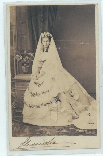 ALEXANDRA — Delightful carte de visite photo signed underneath | Sophie Dupré Autographs