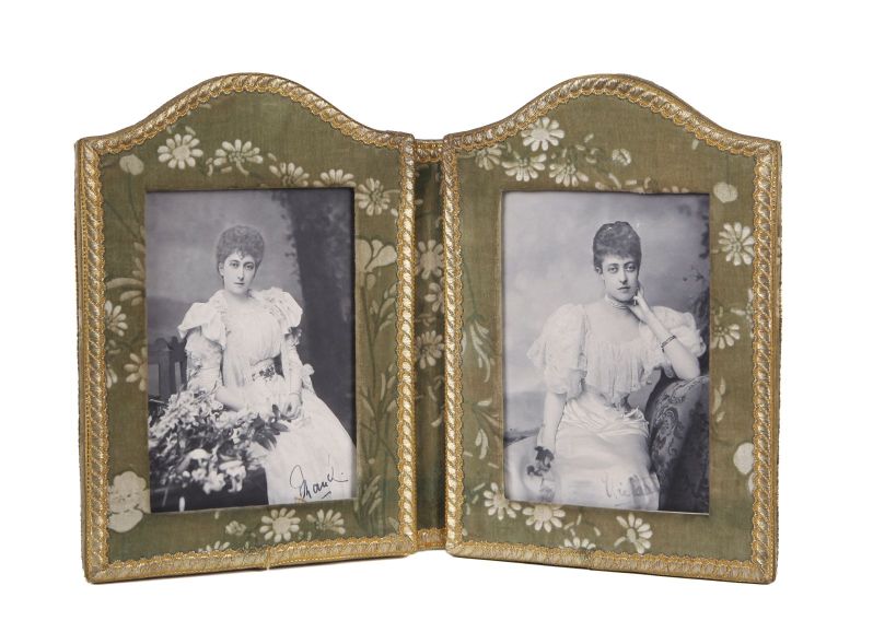 VICTORIA ALEXANDRA — Charming pair of printed reproductions of photos by Alice Hughes, each signed | Sophie Dupré Autographs