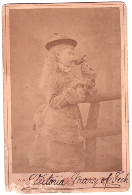 MARY — Fine early cabinet photo by W. & D.Downey, signed Victoria Mary of Teck | Sophie Dupré Autographs