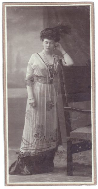 SOPHIA — Portrait photograph signed Sophie  Duchess of Sparta  Princess of Prussia and dated | Sophie Dupré Autographs