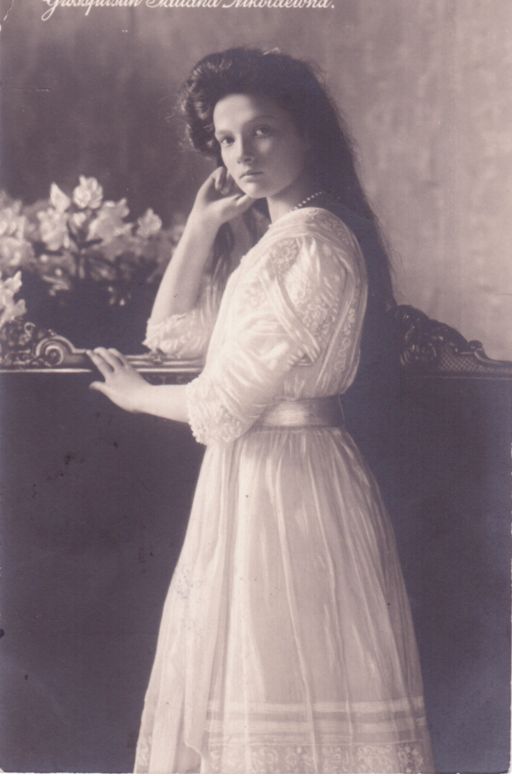 [TATIANA — Fine original unsigned German postcard photo | Sophie Dupré Autographs
