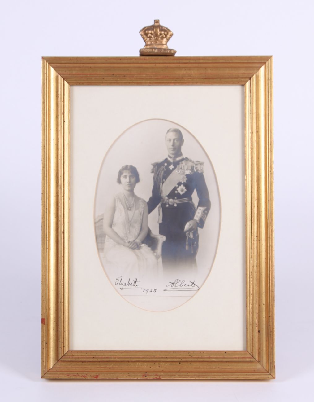 GEORGE VI — Enchanting oval photo signed by both - 'Albert' & 'Elizabeth', | Sophie Dupré Autographs
