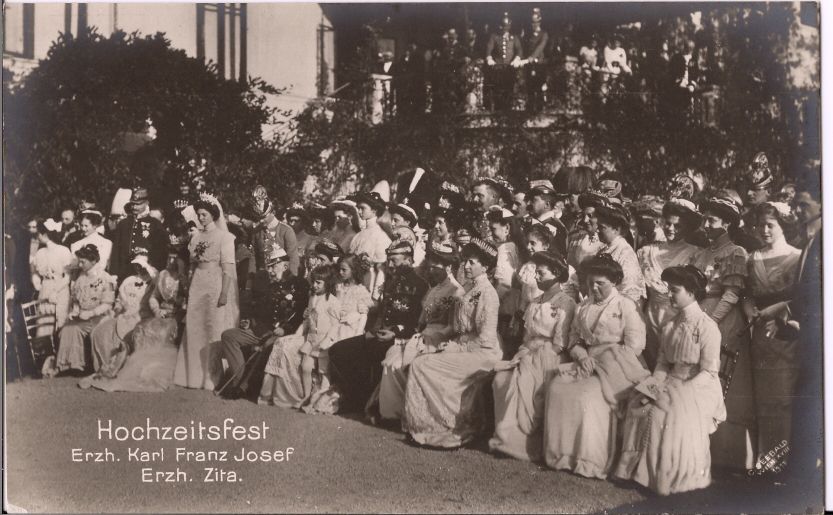 [CHARLES — Rare unsigned postcard photo of their wedding | Sophie Dupré Autographs