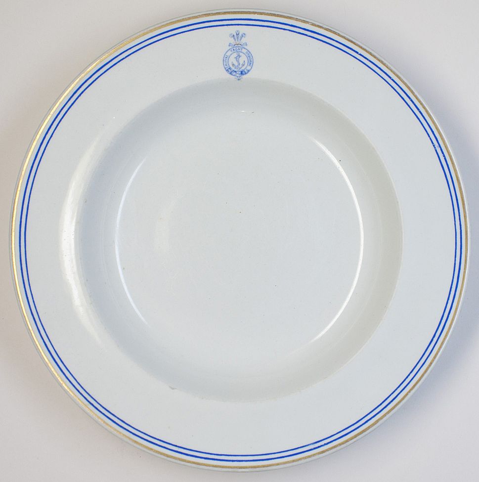 EDWARD VII — Glazed stoneware soup dish made by Royal Worcester for the Royal Yacht Osborne, | Sophie Dupré Autographs