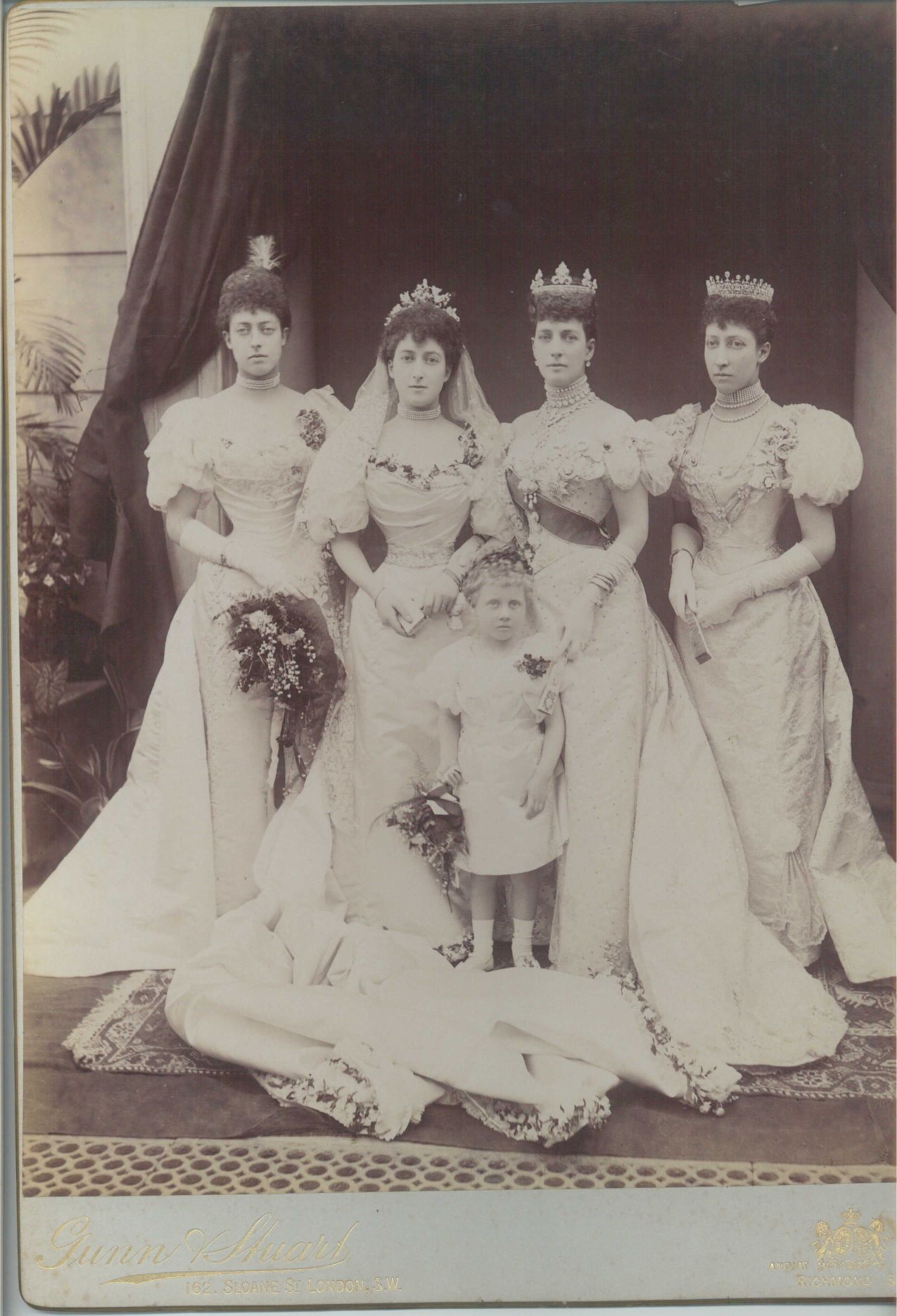 [MAUD — Exceptional unsigned Royal cabinet portrait by Gunn & Stuart, | Sophie Dupré Autographs