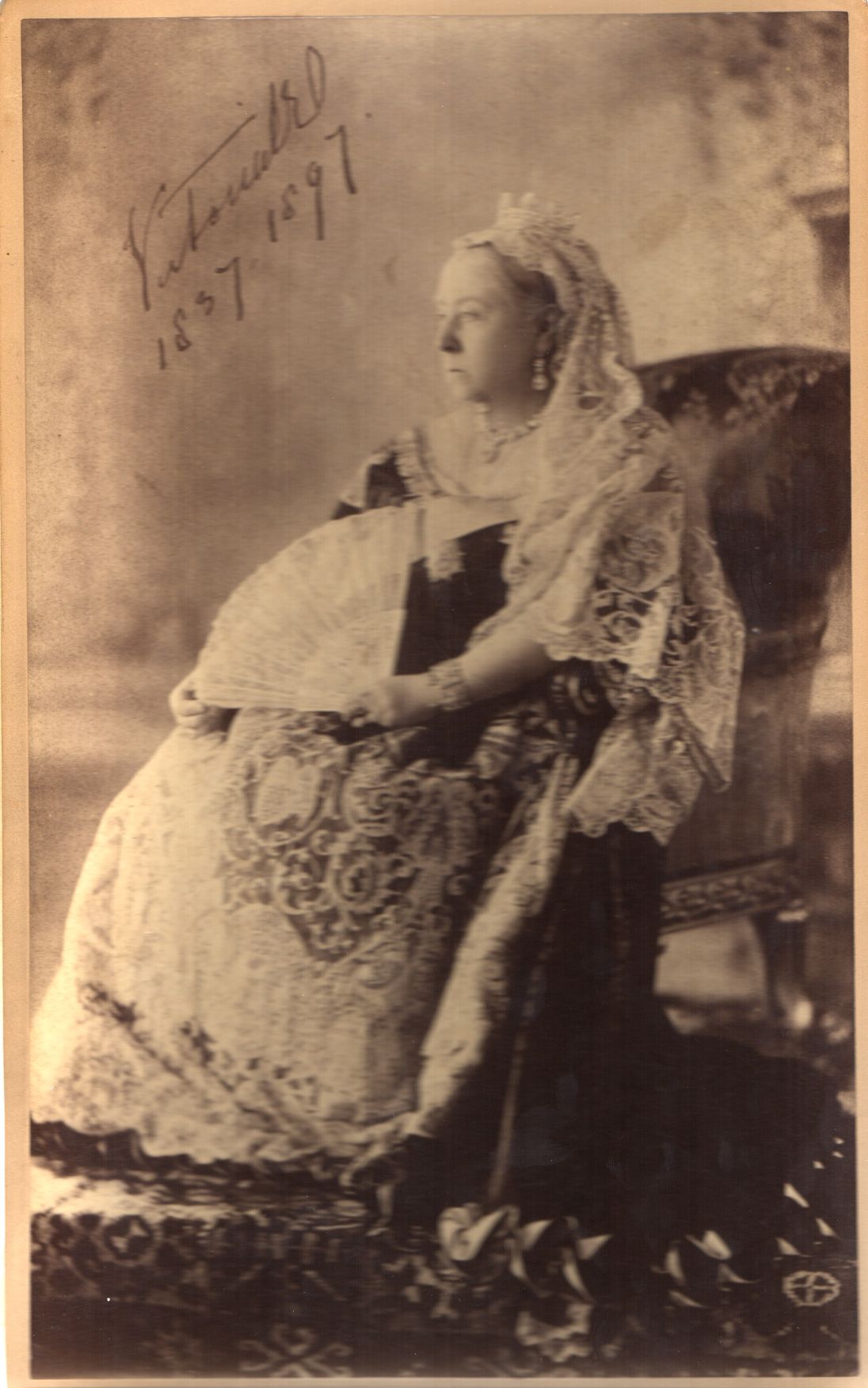[VICTORIA — Superb unsigned Imperial cabinet photo by Downey with reproduction signature and date, | Sophie Dupré Autographs