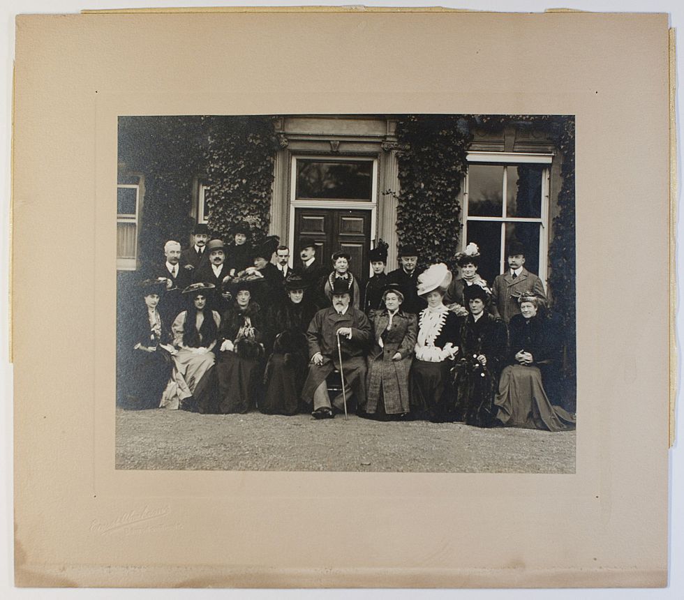 [EDWARD VII — Excellent large unsigned vintage group photograph by Ernest Abrahams of Burton on Trent, | Sophie Dupré Autographs