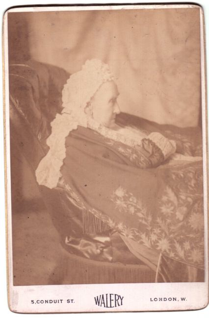 [AUGUSTA — Fine unsigned Cabinet photograph, by Walery, | Sophie Dupré Autographs