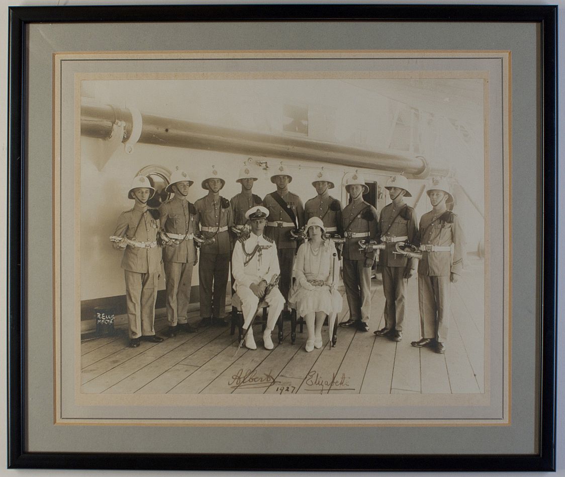 GEORGE VI — Fine photo by R. Ellis in Malta signed by both 'Albert' and 'Elizabeth' and dated by the Duke, | Sophie Dupré Autographs