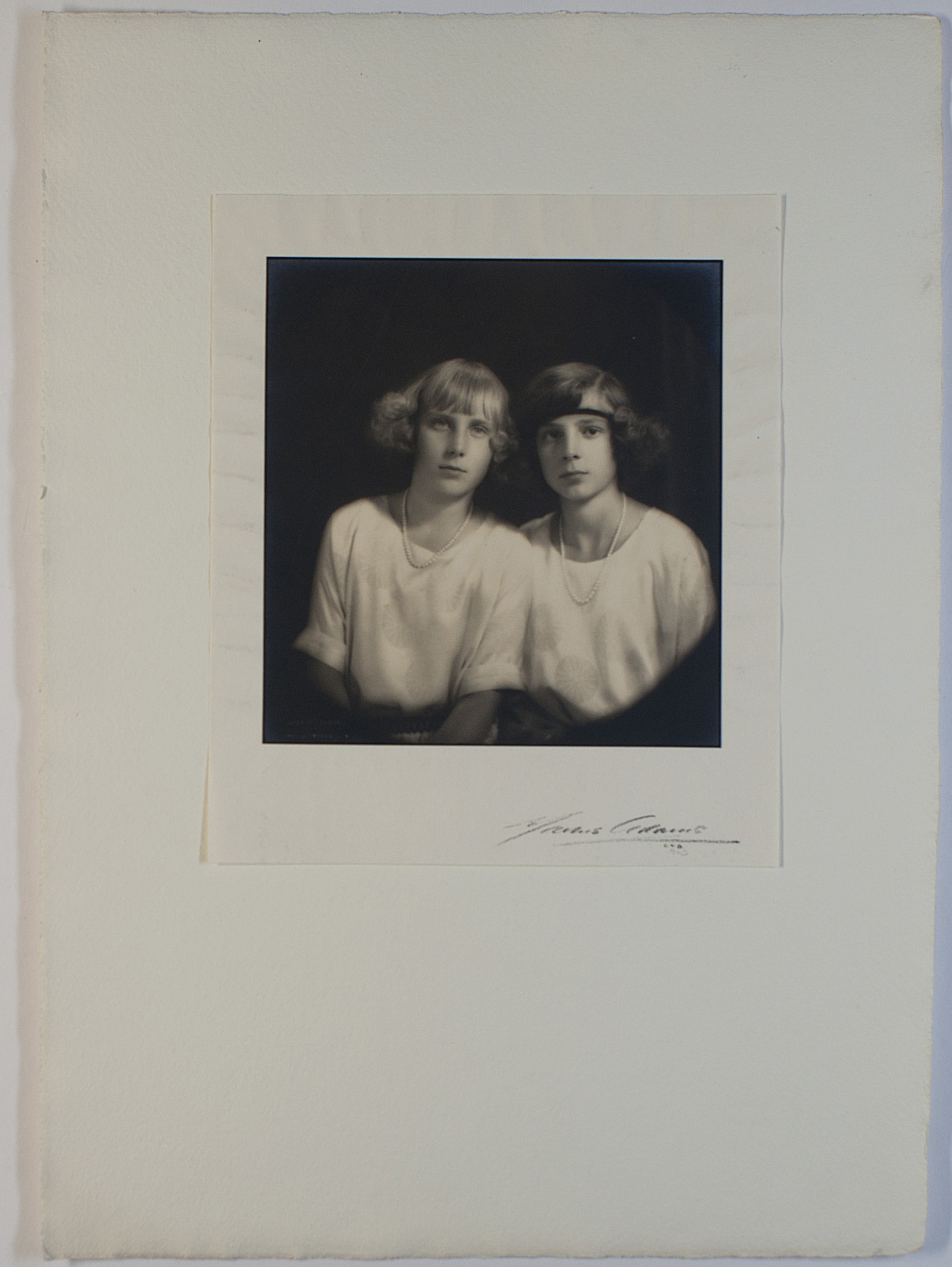 [BEATRIZ — Exceptional portrait photograph, unsigned, by Marcus Adams, | Sophie Dupré Autographs