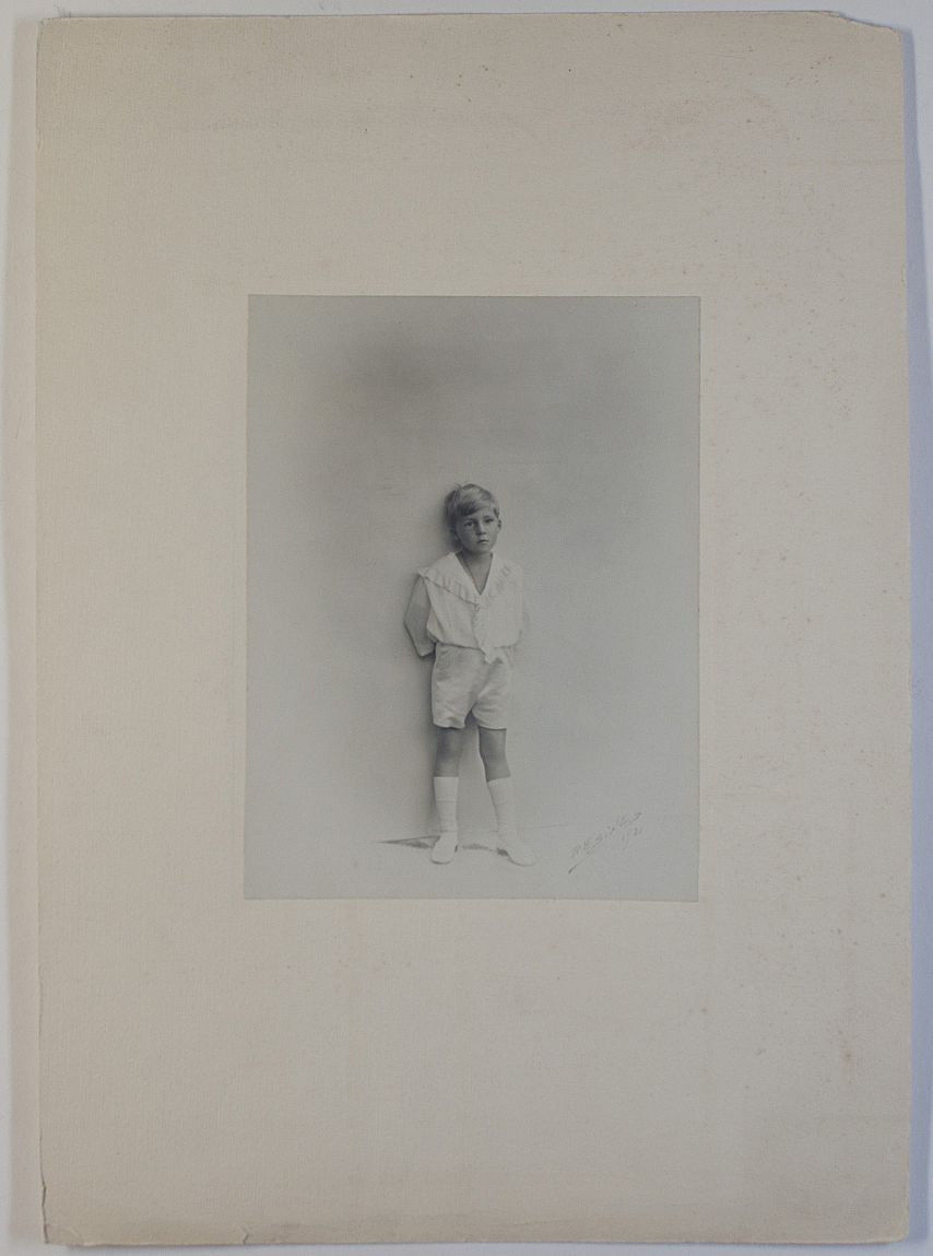 [JUAN, — Portrait photograph, unsigned, by Resines, | Sophie Dupré Autographs