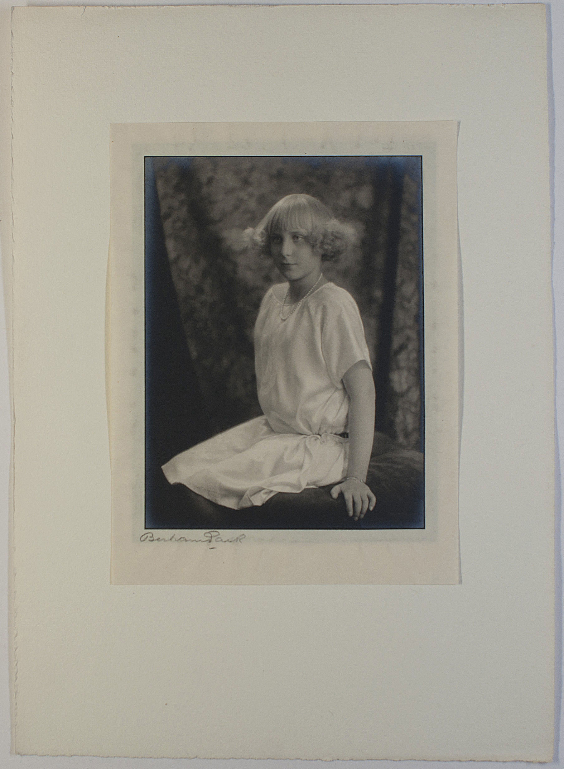 [MARIA CRISTINA — Fine portrait photograph, unsigned, by Bertram Park, signed in pencil by the photographer, | Sophie Dupré Autographs