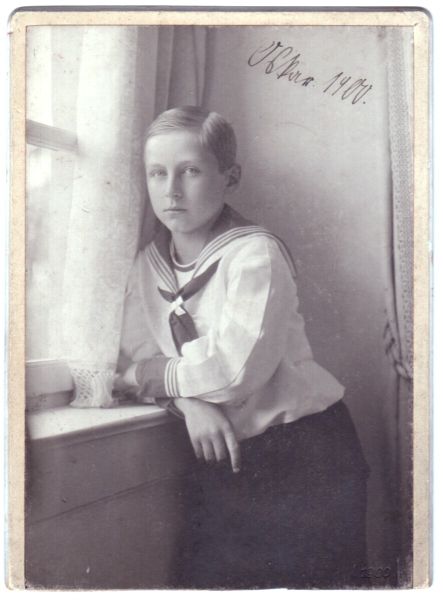 OSKAR — Charming Cabinet Photograph signed and dated | Sophie Dupré Autographs