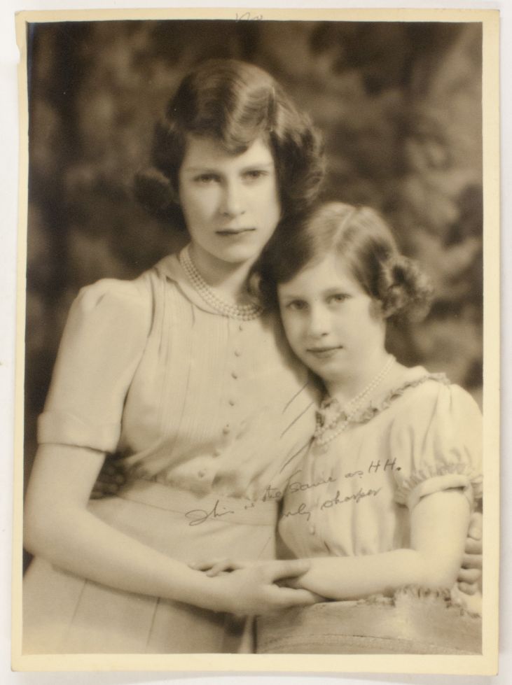 [ELIZABETH II — Charming photo by Marcus Adams annotated by the photographer in pencil | Sophie Dupré Autographs