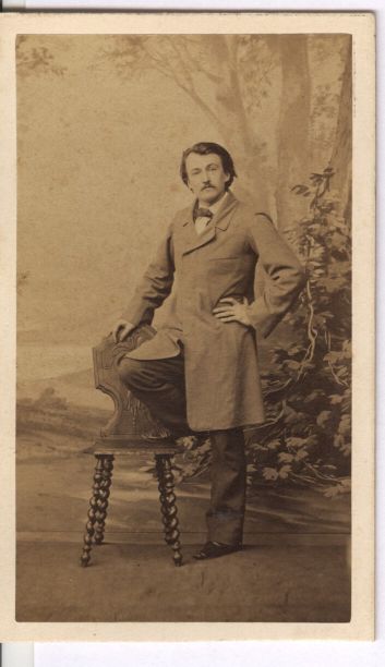 [DORÉ — Fine unsigned carte-de-visite photo by Pierre Petit | Sophie Dupré Autographs