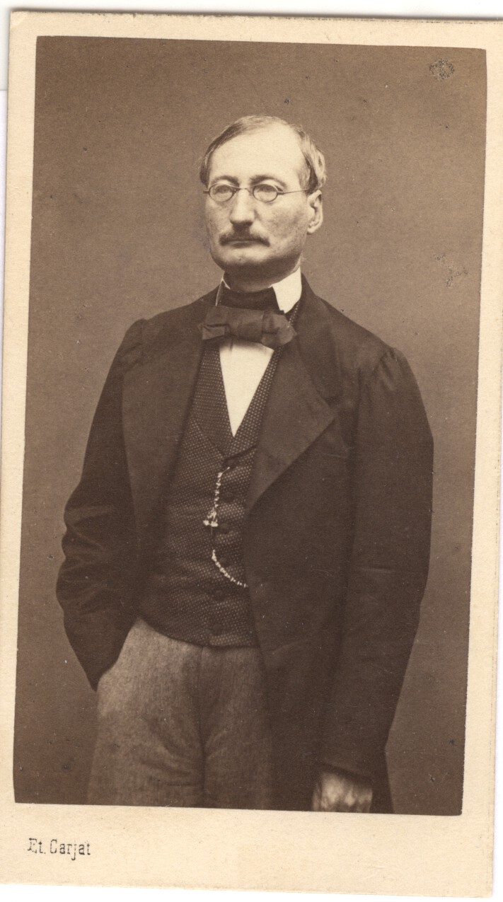 [MAQUET — Unsigned carte de visite photo by Carjat & Co | Sophie Dupré Autographs