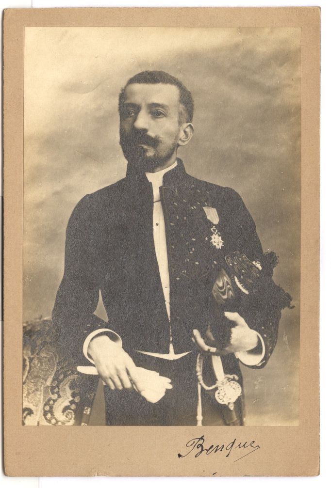 [LOTI — Fine Unsigned cabinet photo Wilhelm Benque at 33 Rue Boissy d'Anglas, Paris, signed by the photographer, | Sophie Dupré Autographs