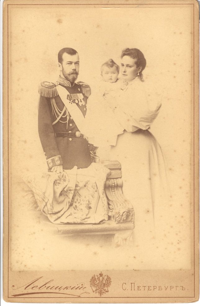 [NICHOLAS II — Exceptional original unsigned Russian cabinet photo by Levitsky, the Imperial Photographers, | Sophie Dupré Autographs
