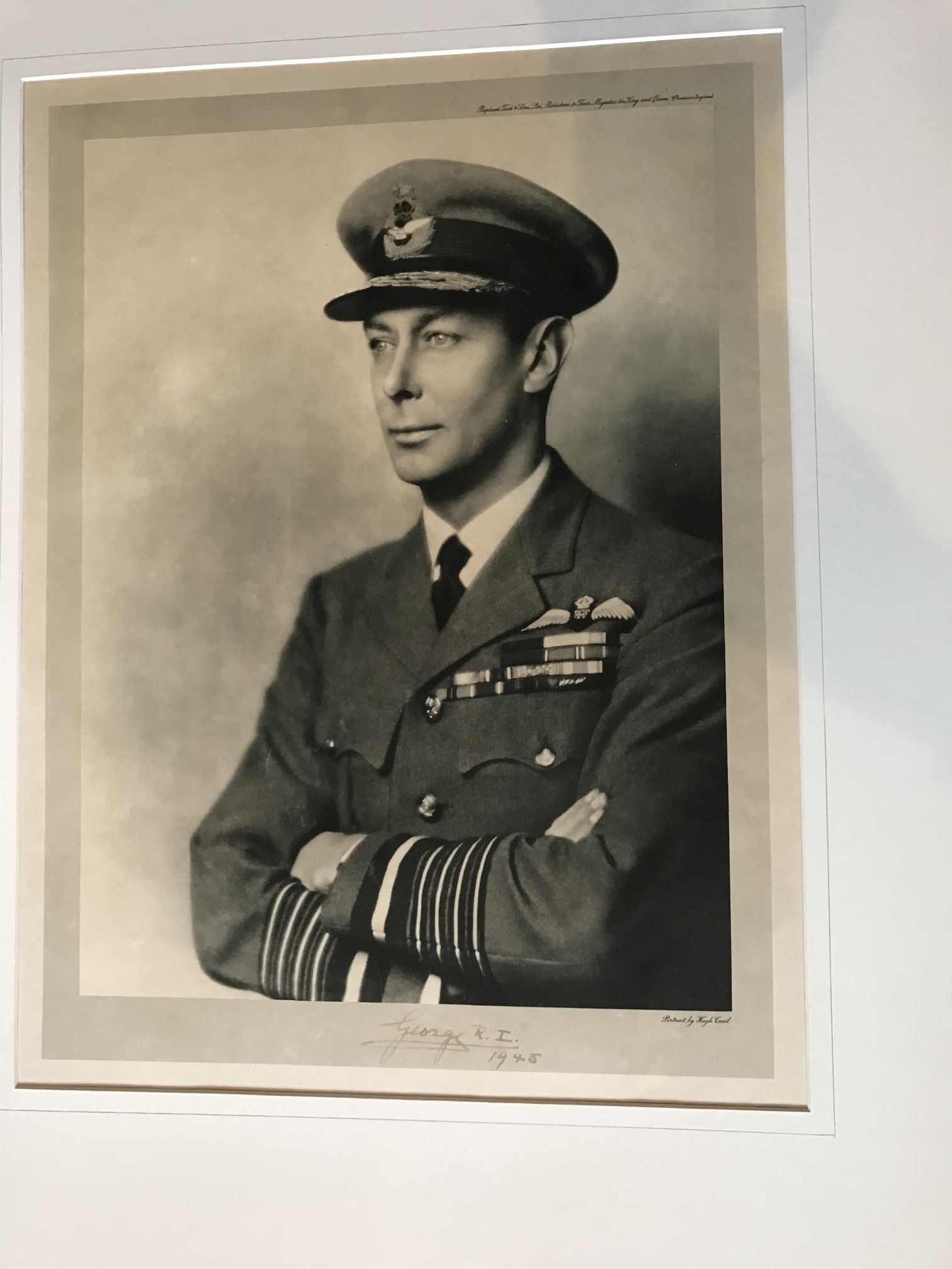 GEORGE VI — Enormous pair of Raphael Tuck reproductions of fine photo signed and dated on the mount, the King by Hugh Cecil and the Queen by Cecil Beaton | Sophie Dupré Autographs