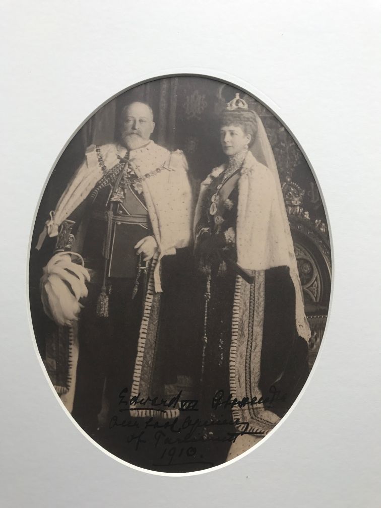 ALEXANDRA — Fine print of the photo by W. & D. Downey, signed and dated by the Queen, | Sophie Dupré Autographs