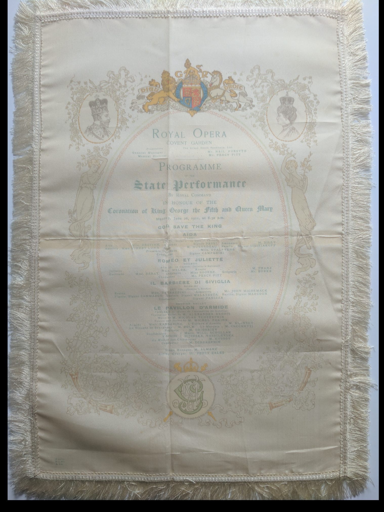 [GEORGE V — Exceptional Silk Programme of the State Performance at the Royal Opera House, | Sophie Dupré Autographs