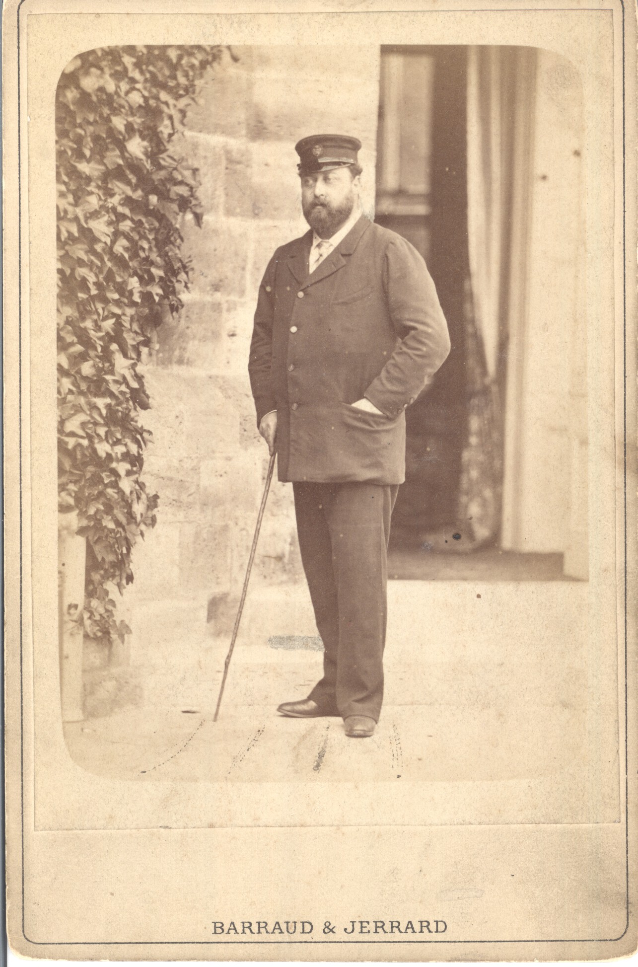 EDWARD VII — Charming unsigned cabinet photo by Barraud & Jerrard, | Sophie Dupré Autographs