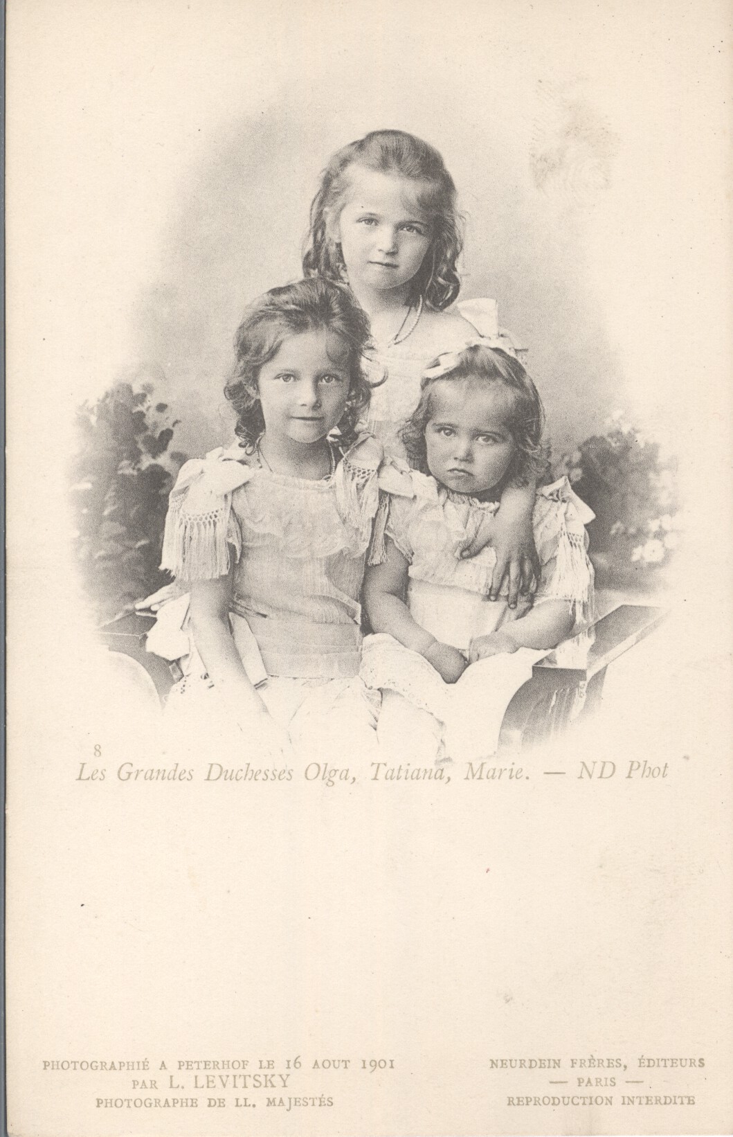 [OLGA — Unsigned postcard photograph by L. Levitsky, reproduced in Paris of the daughters of the Tsar | Sophie Dupré Autographs