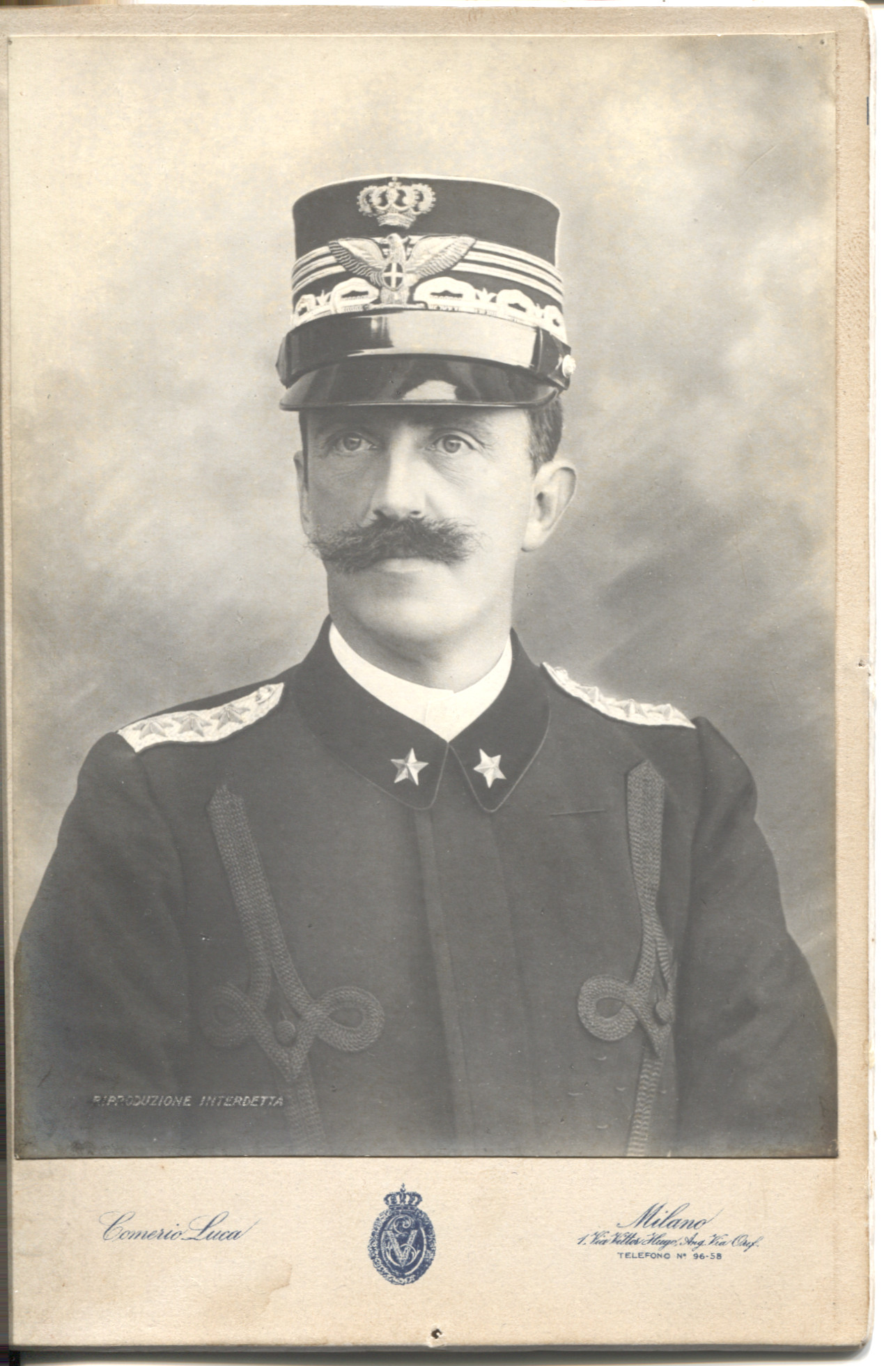 [VICTOR EMMANUEL III — Fine unsigned cabinet photo by Comerio Luca, | Sophie Dupré Autographs