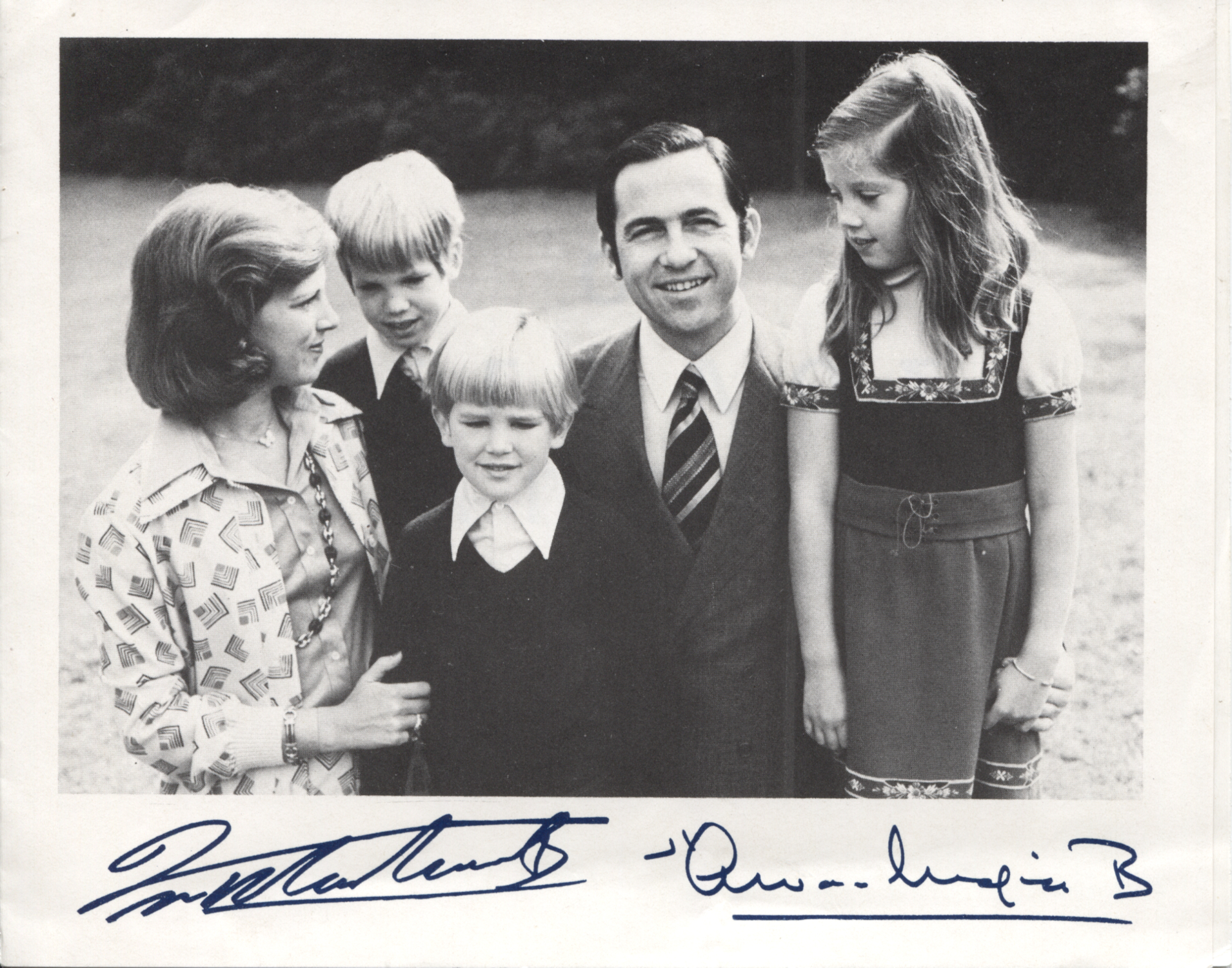 CONSTANTINE II — Black and White Photograph signed by both underneath | Sophie Dupré Autographs