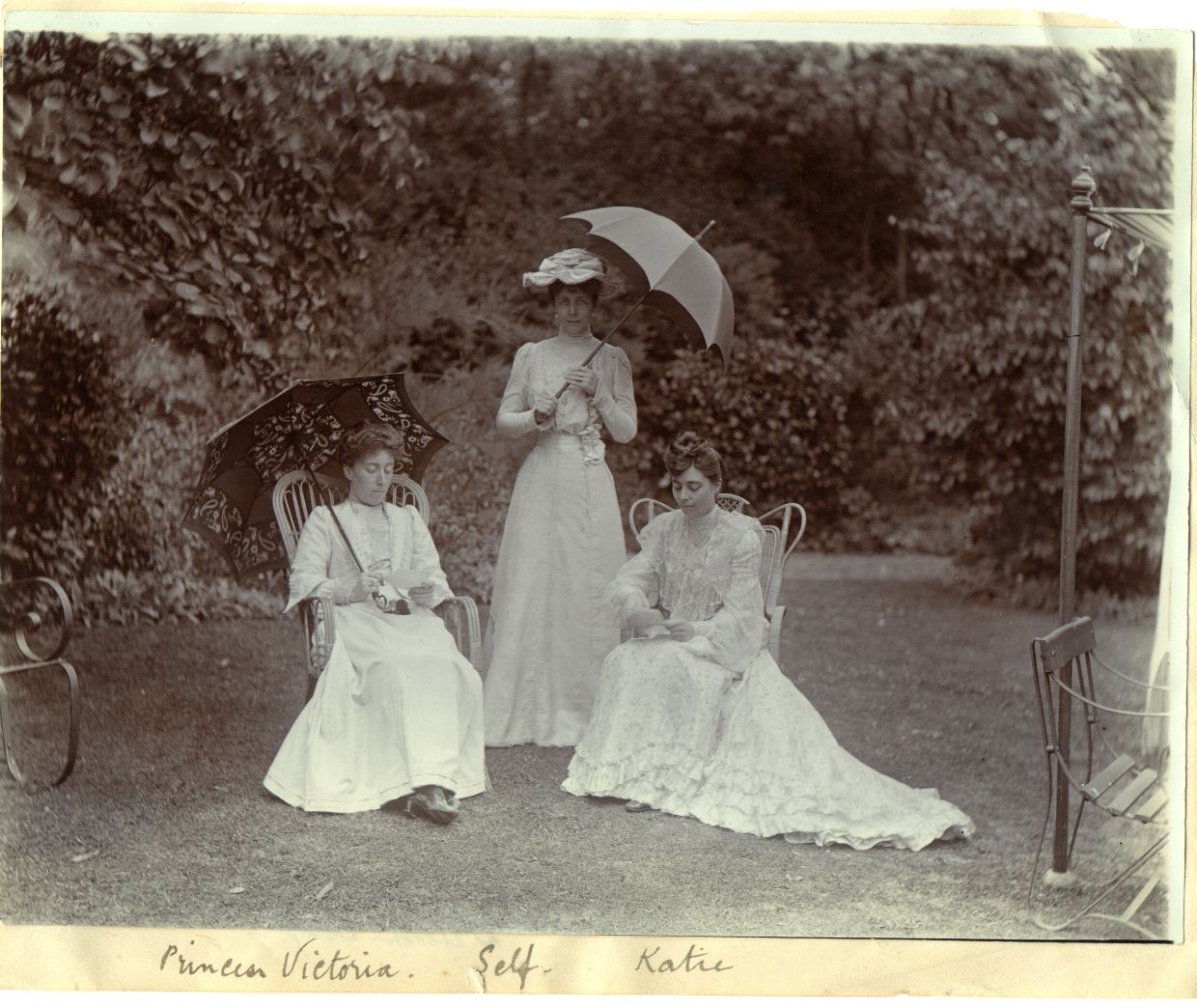 [HELENA VICTORIA — Unsigned original photograph annotated by the lady in waiting, showing the Princess seated | Sophie Dupré Autographs