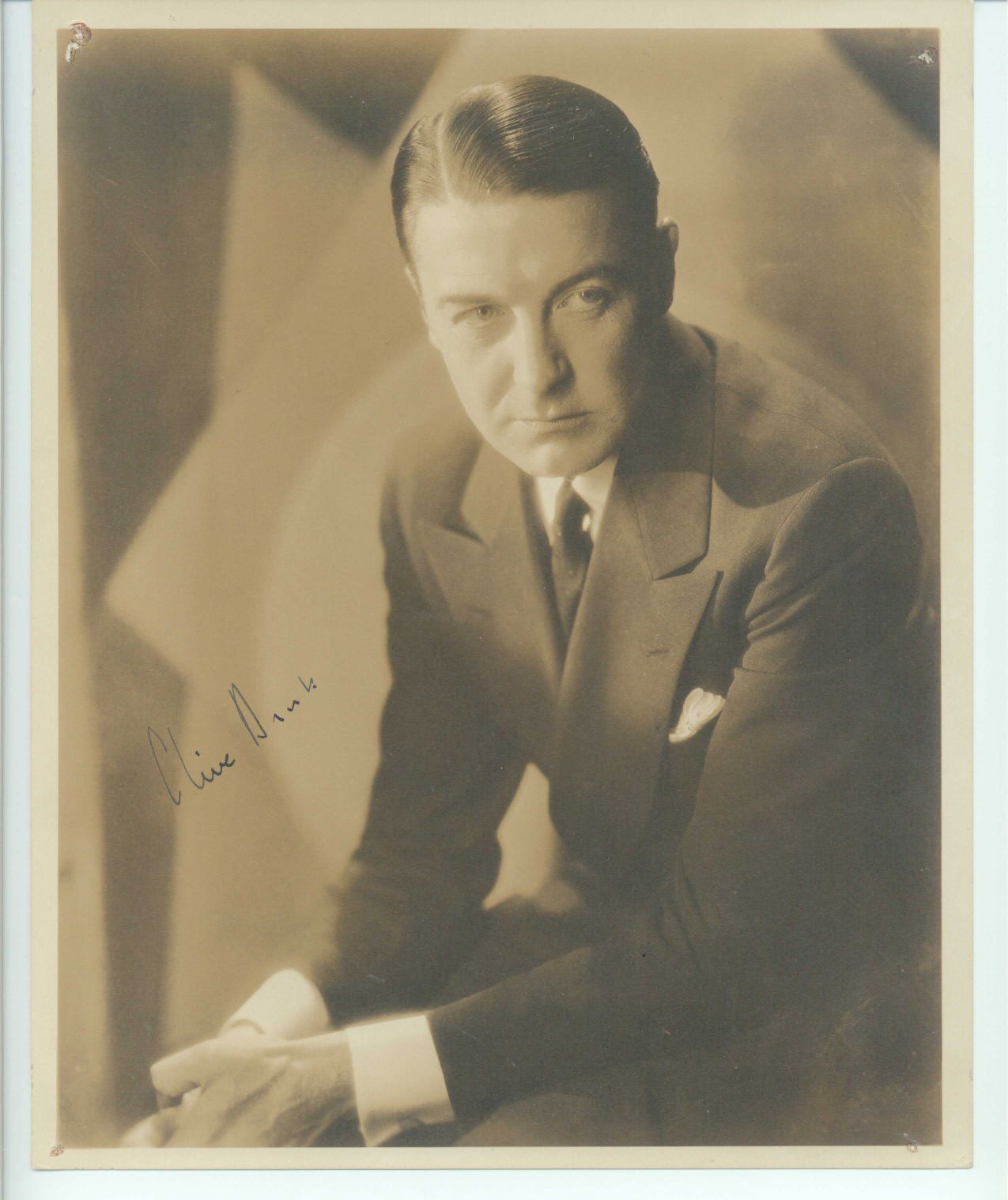 BROOK — Portrait photo signed, | Sophie Dupré Autographs